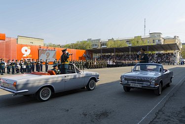 Оренбуржцы отмечают главный праздник страны